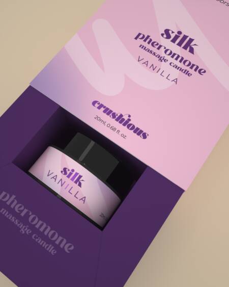 VELA DE MASSAGEM SILK COM FEROMONAS E AROMA A BAUNILHA 20ML CRUSHIOUS